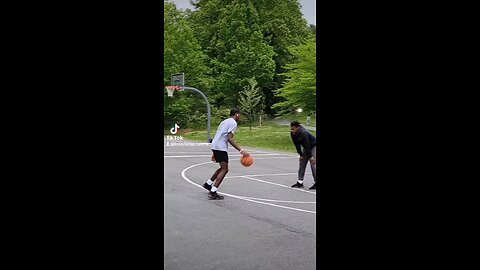 1v1 Basketball btw Brothers 🏀 Dunk Competition