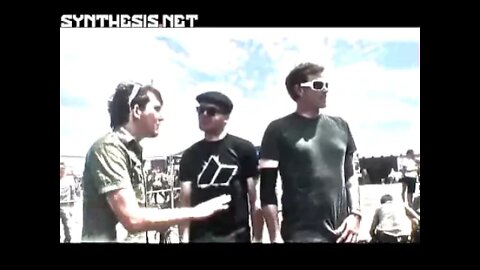 Tom DeLonge - Did He Touch Your Butt?