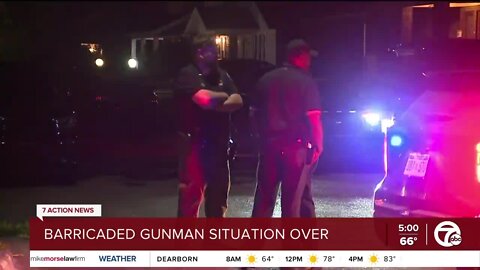 Barricaded gunman situation ends in Detroit