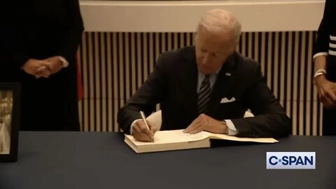 Shameful embarrassment President Joe Biden needed a cheat-sheet when signing the Queens guest book