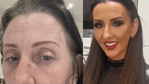 Mother unveils her stunning post-divorce transformation after ending her 18-year marriage.