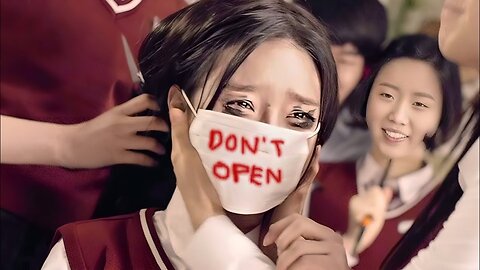 This Girl Warns Them Not To Open Her Mask, But Nobody Believes Her