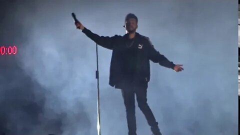 The weeknd ◉ Lollapalooza 2017 📅 02.04.2017 🎵 Earned It 🎵 📍 Parque O'higgins 🌎 Santiago Chile Live