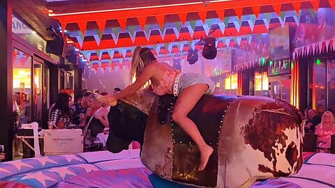 excellent mechanical bull riding