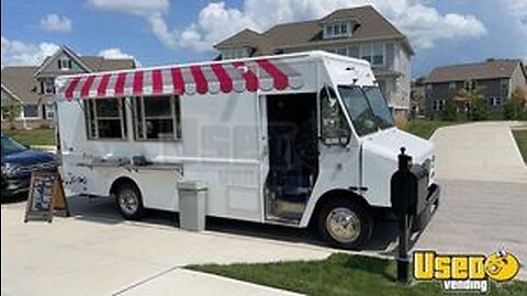 Clean - 2011 Freightliner MT45 Ice Cream Truck | Mobile Food Unit for Sale in Indiana