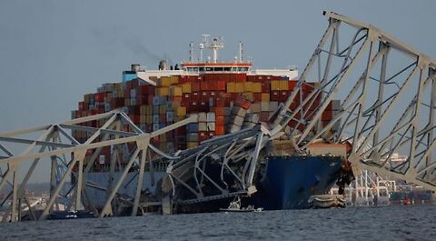 Jembatan Baltimore di AS Ambruk akibat Ditabrak Kapal Kontainer😱😱