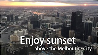Beautiful view overlooking the Melbourne City in sunset #shorts #time-lapse #OneTakeTour