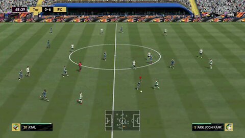 Fifa21 FUT Squad Battles - Adama Traoré score from a short cross