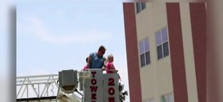 Firefighters reunite daughter and mom
