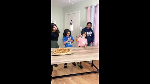 Bottle Flip Pizza Challenge! #youtubeshorts #challenge #shorts #familygames