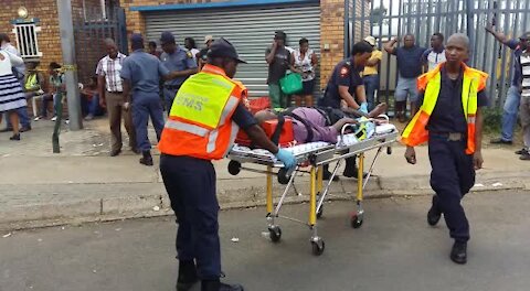 SOUTH AFRICA - Pretoria - Train collision (Videos) (gwE)