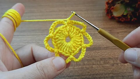 ✅️Very easy two-color crochet motif explanation #crochet #knitting #design