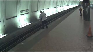 Good Samaritans rescue blind man who had fallen onto subway tracks