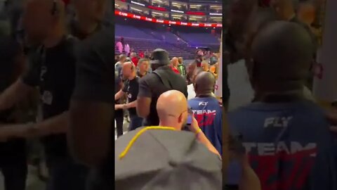 KSI EXCHANGES WORD TO TYRON WOODLEY DURING CONFRONTATION at Floyd Mayweather vs Deji #mayweatherdeji