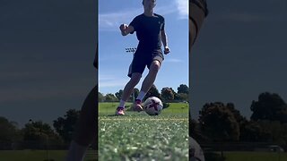 🔥💯 #soccergame #shortsviral #juggling #soccertraining #sports #soccerball #short #shorts #soccer