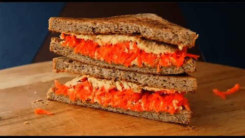 CARROT AND HUMMUS SANDWICH, Recipes For Weight Loss, Easy Sandwich Recipes.