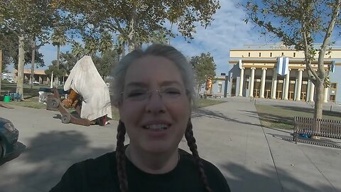 Kat takes a tour of the old Courthouse in Hanford.