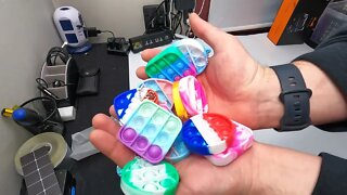 Unboxing: CIFOVALE 20 Pcs Mini Pop Fidget Toy, Easter Basket Stuffers Push Bubble