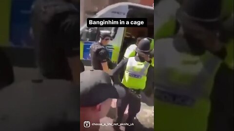 DARREN GEE AT THEE ARREST OF CRYING MAN WHO OBVIOUSLY HAS MENTAL HEALTH DISFUNCTION