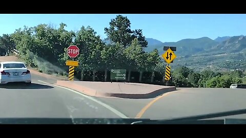 Garden of the gods drivethru