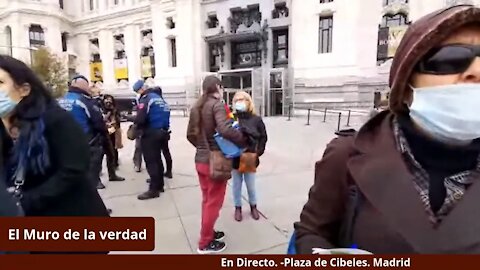El Muro de la Verdad.- EMV30 - Lucha por tus derechos en Plaza de Cibeles, Madrid