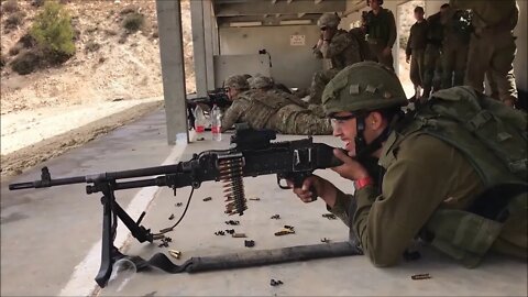 Israeli & U.S. Paratroopers Train Together