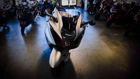 2022 Suzuki Hayabusa walk around