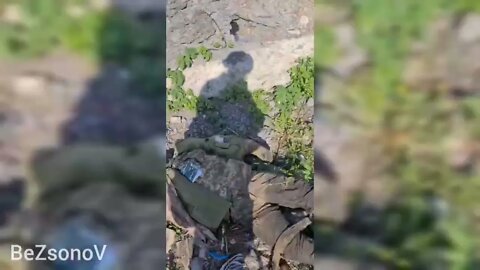 GRAPHIC: stormed trenches of the armed forces of Ukraine in Donbass
