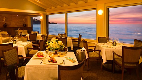 Top 3 Restaurants with a View Across America