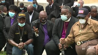 Community prays together in Tampa following George Floyd's death