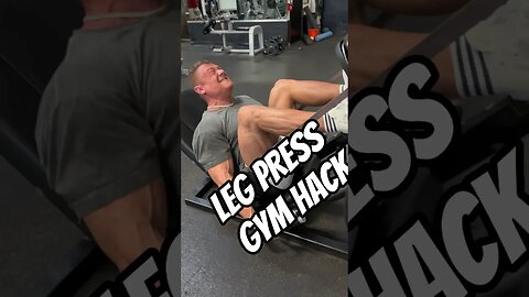 Leg Press #gymhack more tension -bigger quads- how to get big legs #legday #legworkout 4 hypertrophy