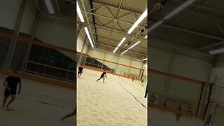 Volleyball in arena 🏐