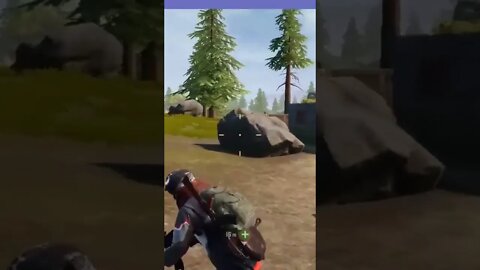 Treta boa jogando PUBG Mobile