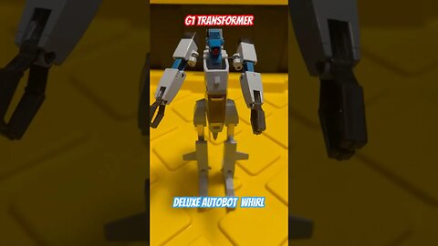 G1 Transformer Deluxe Autobot Whirl #toys #thetransformers #g1 #transformers #retrotoys #whirl