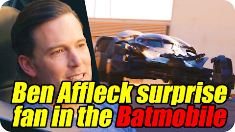 Batman (Ben Affleck) Surprises Fans in the Batmobile