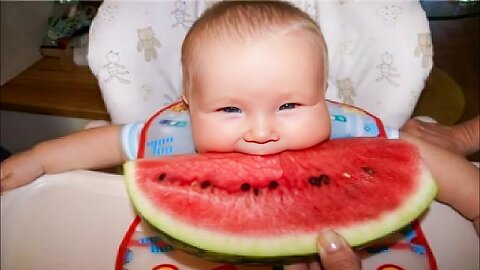 Laugh out loud With Funny Baby Eating Videos