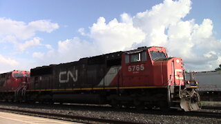 CN 5765 & CN 2812 Engines Manifest Train Westbound In Ontario