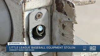 Thieves target Little League team in Phoenix.