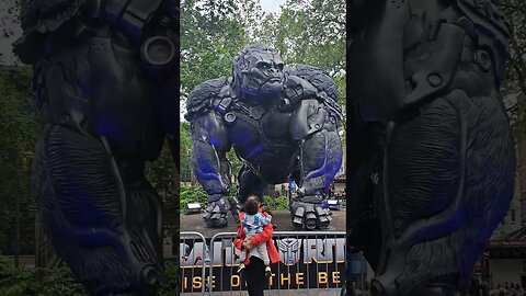 Transformers in Leicester Square #horseguardsparade