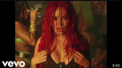 Karol g - Me siento Gatubela (official music video)