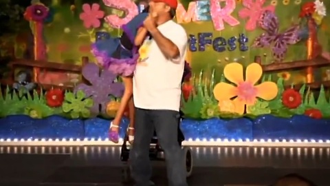 Loving father's inspiring dance with special needs daughter