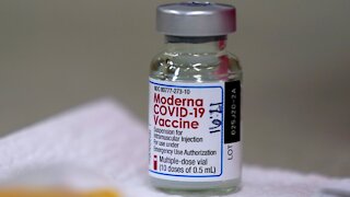 European Union Agency Approves Moderna COVID-19 Vaccine