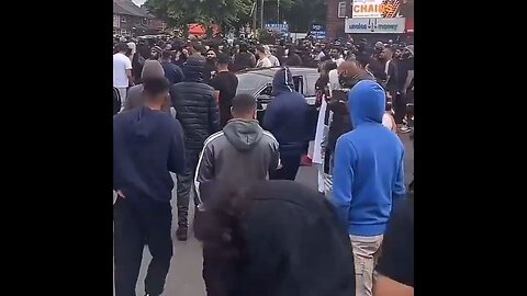 Birmingham Roads Shut Down By Migrant Groups, Not A Single Police Officer In Sight: 'Allah Akbar'