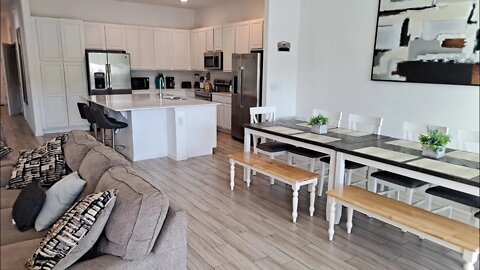 🏡🔥Espectacular Propiedad para Inversion como Airbnb en Bellavida en la ciudad de Kissimmee, FL ☀️
