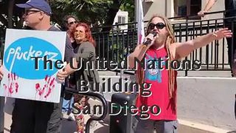 Matt Baker Lights up the United Nations San Diego