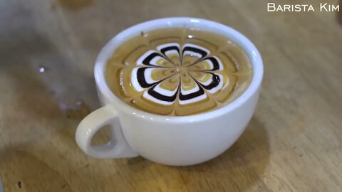 9 different latte art designs