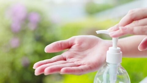 More Hand Sanitizers Are Being Recalled Across Canada Because Of Health Risks