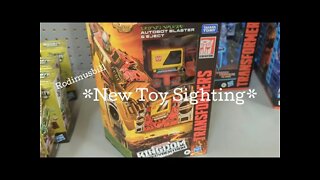 Kingdom BLASTER & EJECT Voyager WFC Figures at Walmart - *Rodimusbill New Toy Sighting*