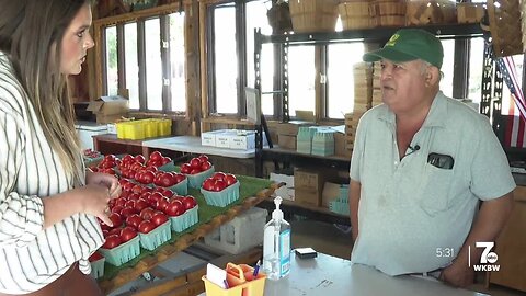 Farmers, food banks and state leaders call for Gov. Hochul to fix state program