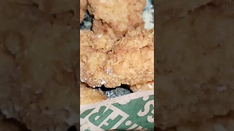 4 easy steps to some pretty bomb chicken strips #shorts
